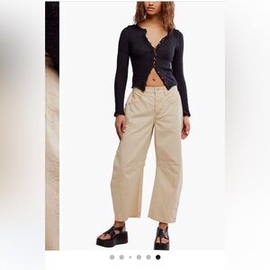 Free people Good luck barrel Jean. NWT